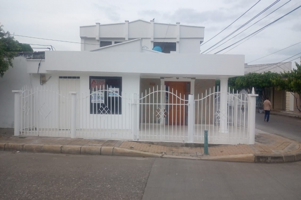 FACHADA.jpeg