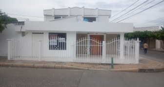 CALLE 25 #9-111  B/ CENTRO