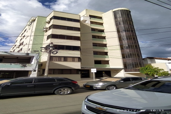 FACHADA.jpg