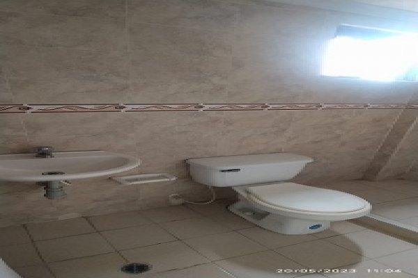 BAÑO.jpeg