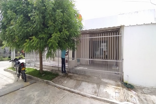 FACHADA.jpg