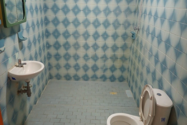 BAÑO.jpeg