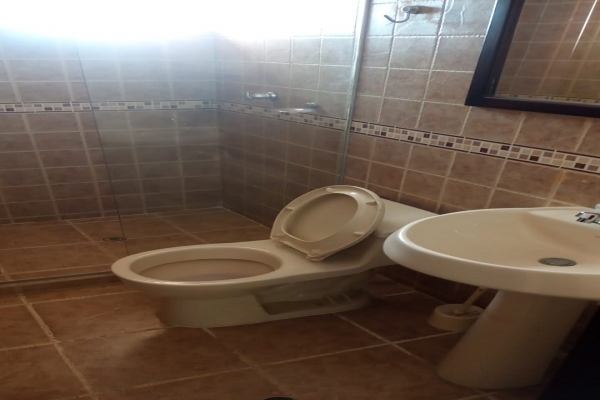 BAÑO.jpg